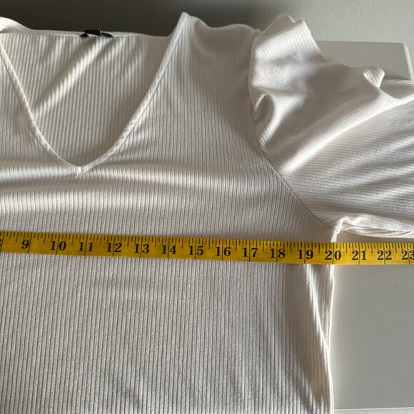 Ann Taylor Cream V-Neck Blouse - Picture 11 of 11